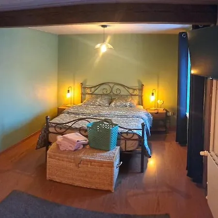 Au Coeur Du Village *